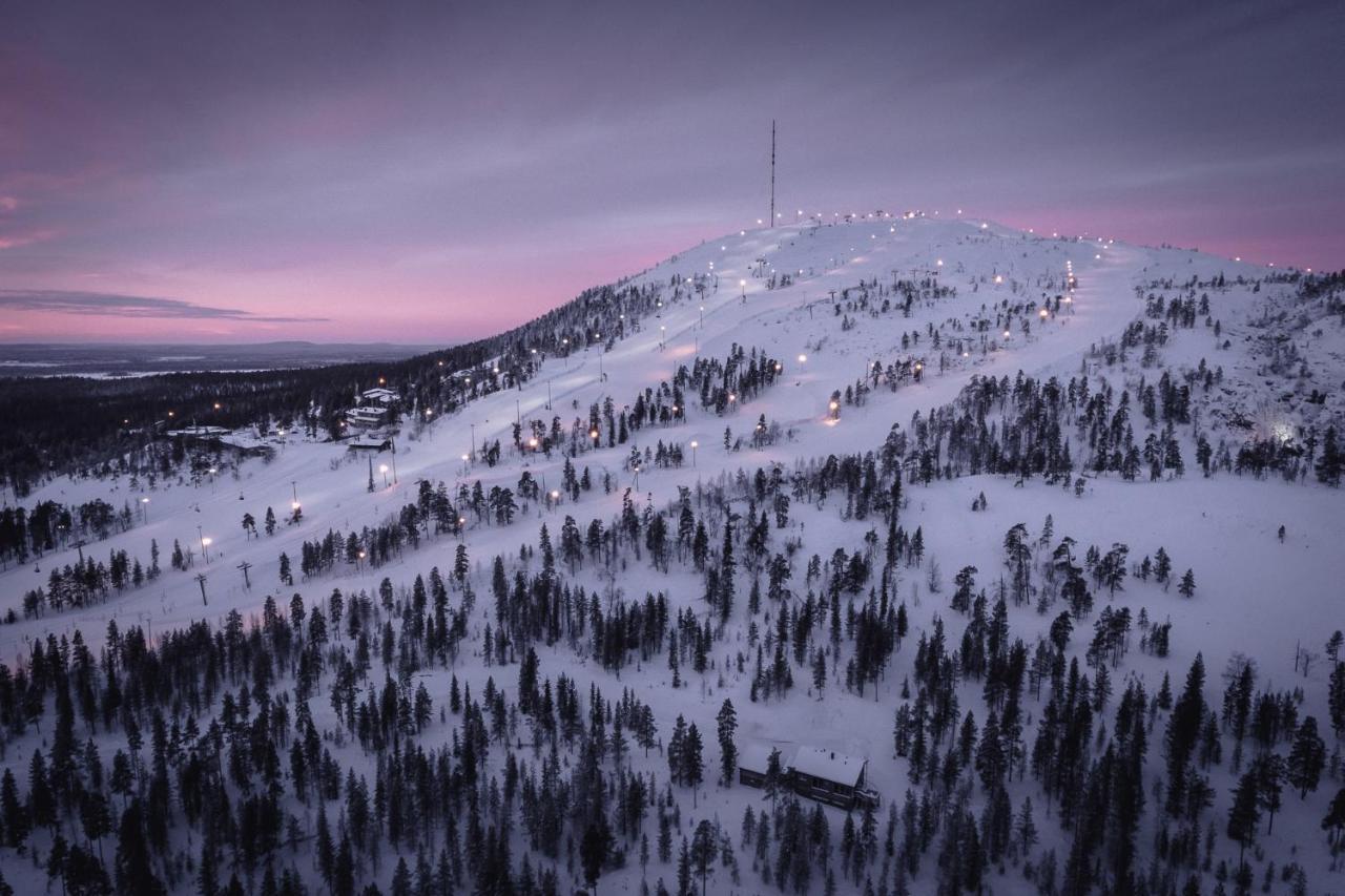 Ski-Inn Pyhaelinna Pyhätunturi Exterior foto